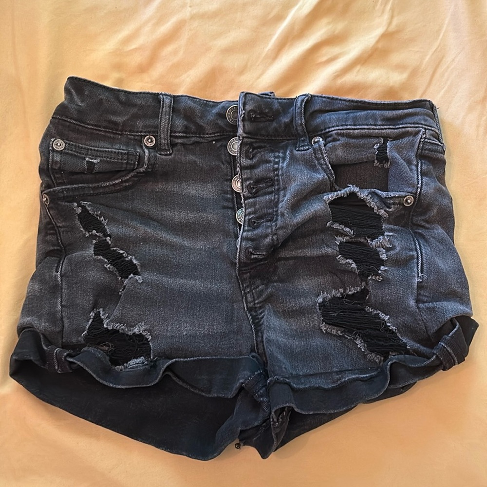 American eagle size 6 shorts worn